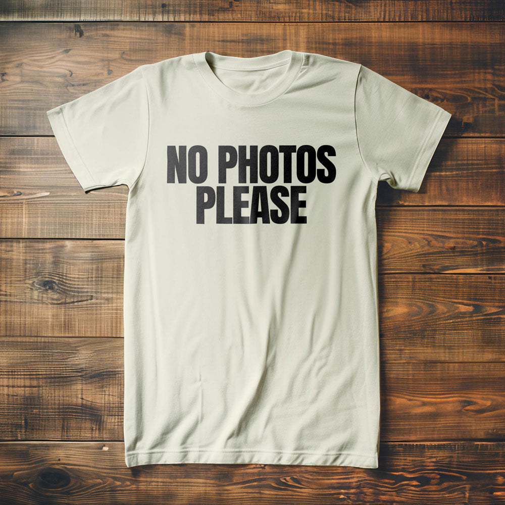 No Photos Please T-Shirt – Regular Vintage White